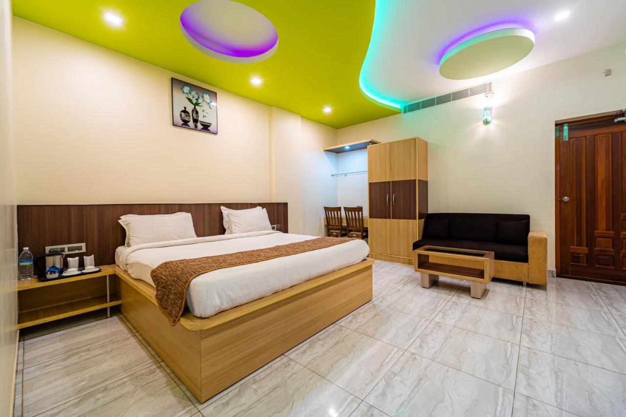 Thaneegai Residency Pondicherry Exteriör bild