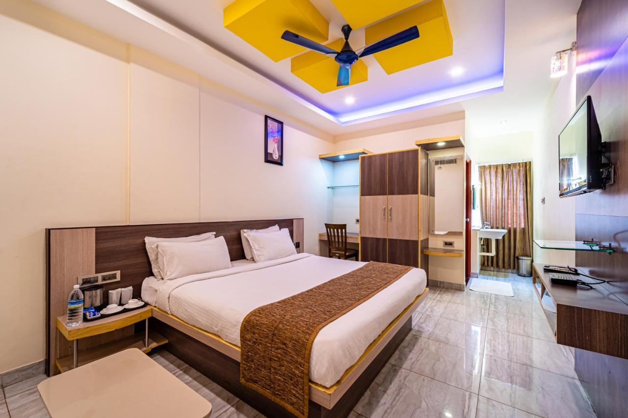 Thaneegai Residency Pondicherry Exteriör bild