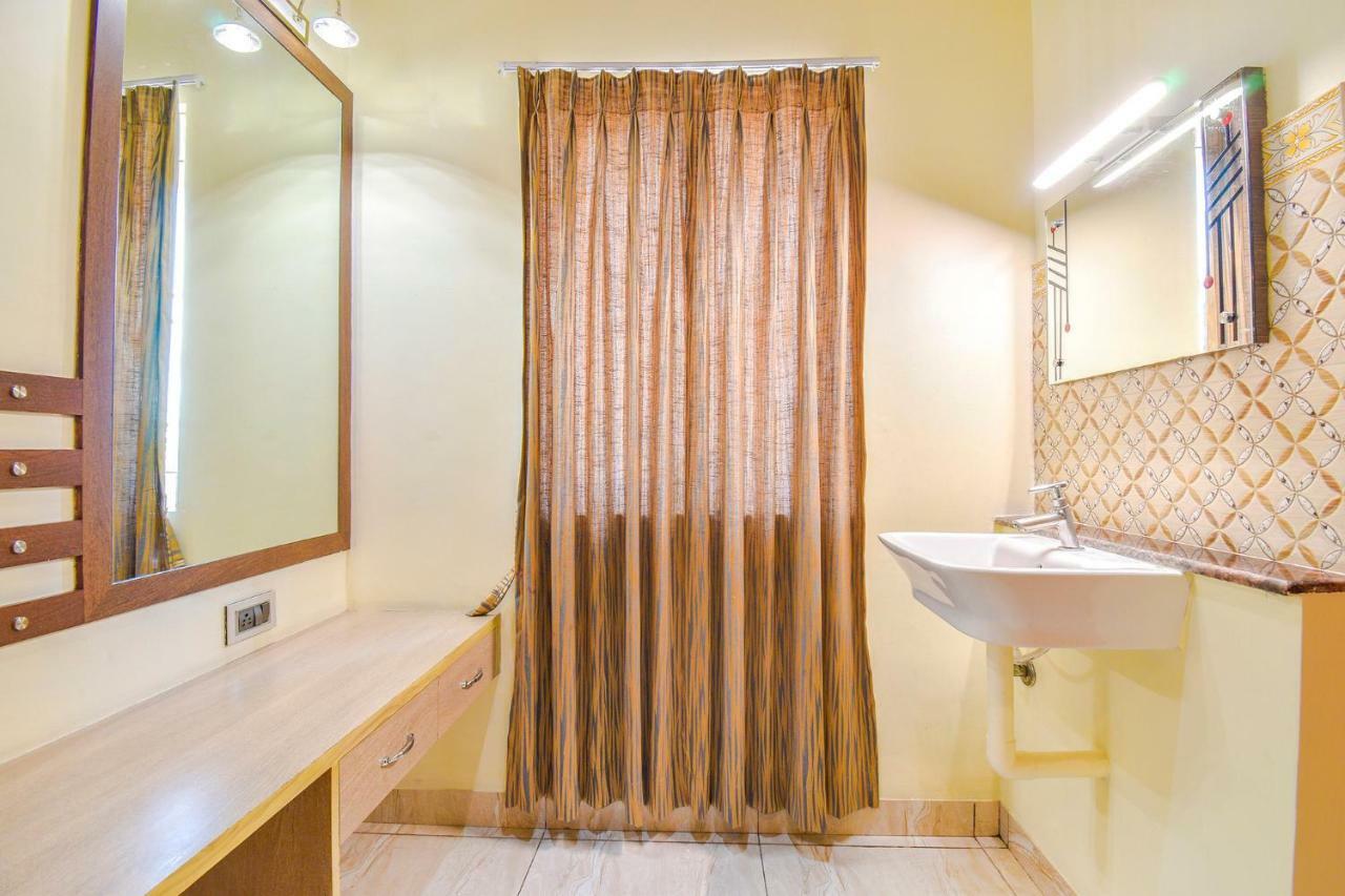 Thaneegai Residency Pondicherry Exteriör bild