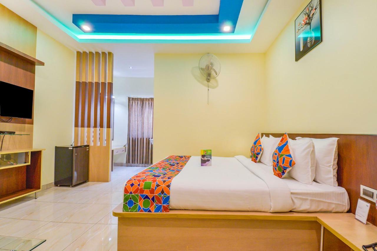 Thaneegai Residency Pondicherry Exteriör bild