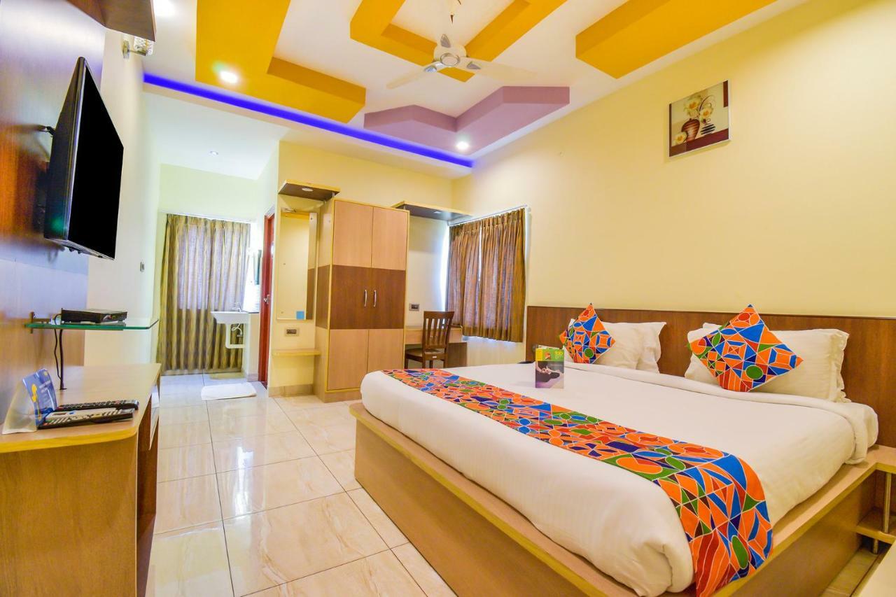 Thaneegai Residency Pondicherry Exteriör bild
